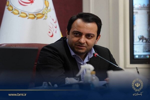 مدیرعامل بانک ملی ایران با صدور پیامی روز خبرنگار را تبریک گفت - هشت صبح