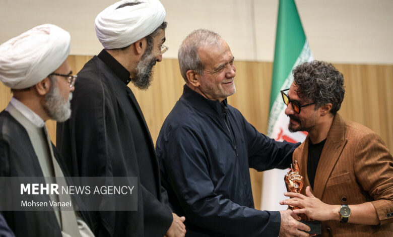 اجلاسیه بینالمللی «مجاهدان در غربت» - هشت صبح