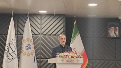 اسحاقی: میراث رهبر شهید ایران قوی و عزیز است - هشت صبح
