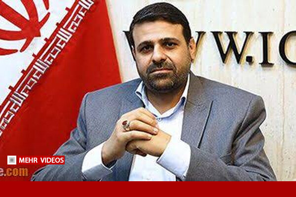 نادری: ایران در حال تبدیل‌شدن به یکی از قطب‌های نظم جدید جهان است