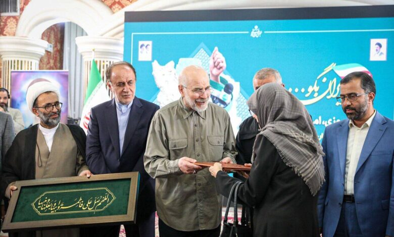 مراسم بزرگداشت روز خبرنگار با حضور قالیباف برگزار شد - هشت صبح
