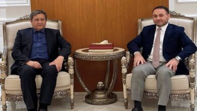 همتی در بغداد؛ موانع مبادلات تجاری و بانکی ایران و عراق رفع می‌شود؟ - هشت صبح
