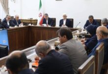 عارف: دشمن را در جبهه جنگ اقتصادی هم شکست می‌دهیم - هشت صبح