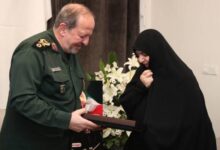 دیدار سردار ابن الرضا با خانواده شهدای جنگ رمضان - هشت صبح