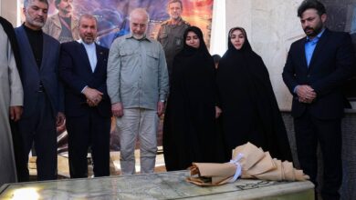 ادای احترام قالیباف به سردار مقاومت ملی رئیسعلی دلواری - هشت صبح