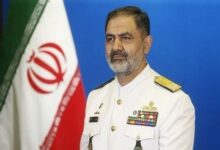 امیر دریادار ایرانی: صنعت دفاعی از دل تحریم‌ها سربرآورد - هشت صبح