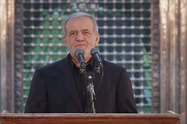 پزشکیان: ملت ایران در برابر فشارها «کارستان» کرد - هشت صبح