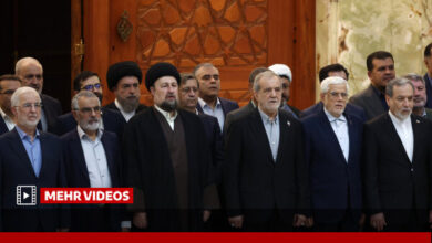 تصاویری از تجدید میثاق هیئت دولت با آرمان‌های امام خمینی(ره)