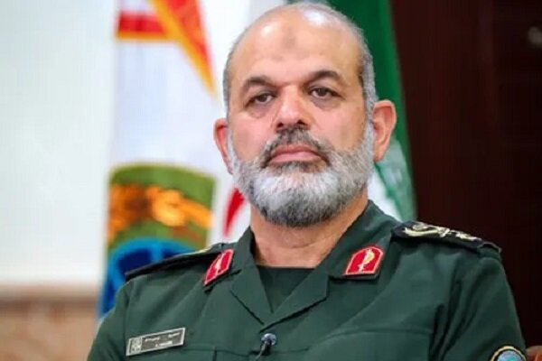 سردار وحیدی: مدافعان سلامت همچون رزمندگان خط مقدم هستند - هشت صبح