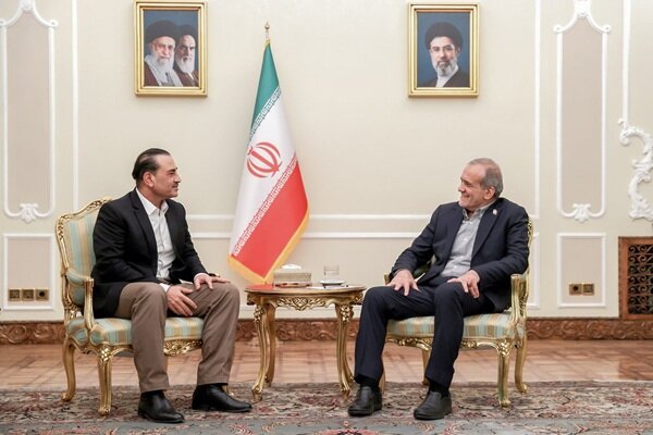 پزشکیان: آمریکا باید رویکرد خود در تعامل با ایران را اصلاح کند - هشت صبح