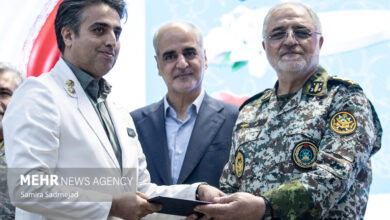 تجلیل از پزشکان بیمارستان نیروی پدافند هوایی ارتش - هشت صبح