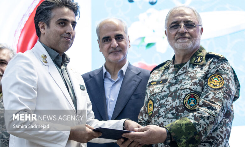 تجلیل از پزشکان بیمارستان نیروی پدافند هوایی ارتش - هشت صبح