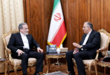 دیدار نماینده مسیحیان ارامنه شمال کشور با وزیر امور خارجه - هشت صبح