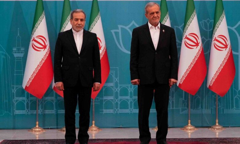قدردانی عراقچی پزشکیان درپی انتخاب وزارت خارجه به عنوان دستگاه برگزیده - هشت صبح