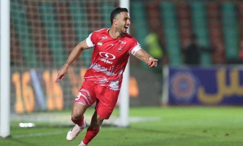 گل سوم پرسپولیس با اشتباه مهلک دروازه‌بان ملوان