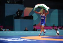 رحمان عموزاد تنها صدرنشین برترین آزادکاران جهان