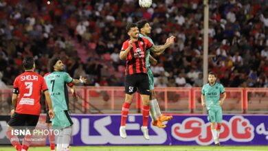 کریمی: بازی تراکتور و پرسپولیس را با تماشاگر برگزار کنید