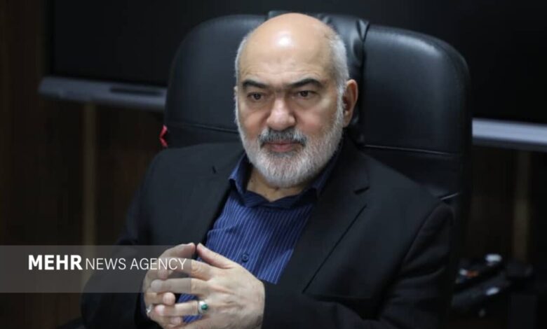 شهدا تضمین‌کننده عزت، استقلال و سربلندی ایران هستند - هشت صبح