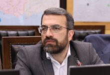 محمودی: مردم را نباید با تقسیم‌بندی‌های سیاسی ابزار قدرت کرد - هشت صبح