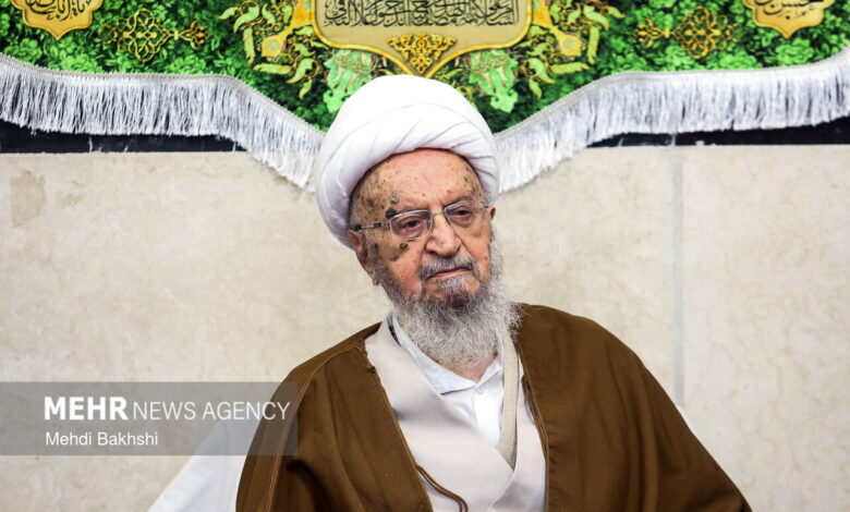 عارف با آیت‌الله مکارم شیرازی دیدار و گفتگو کرد - هشت صبح