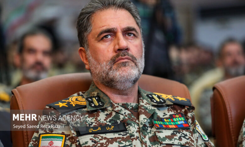 همایش روز سرباز و آیین آغاز سال تحصیلی دانشگاه پدافند هوایی برگزار شد - هشت صبح