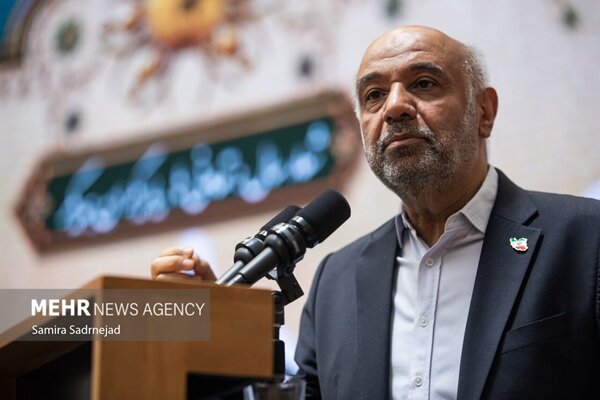 میدری: مسکن کارگری با طرح‌های نوآورانه پیگیری جدی می‌شود - هشت صبح