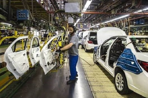 نسخه مسکو برای نجات خودروسازی؛ ۲۰۰ میلیارد روبل برای جهش تولید تا ۲۰۳۵ - هشت صبح
