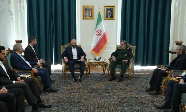 دیدار سرلشکر محسن رضایی و بافل طالبانی در تهران - هشت صبح