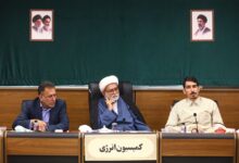 تنوع‌بخشی به سبد سوخت و انتقال سهمیه‌های بنزین به کارت بانکی بررسی شد - هشت صبح