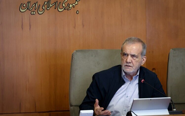 پزشکیان: همه ظرفیت‌های کشور باید برای تولید و اشتغال به میدان بیاید - هشت صبح
