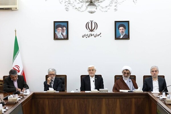 عارف: امروز دیگر پروژه ایران‌هراسی خنثی شده است - هشت صبح