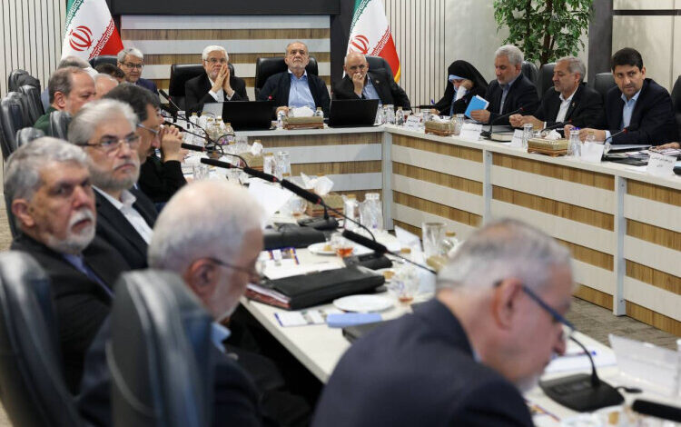 آمادگی‌ وزارت کشور برای برگزاری انتخابات تمام الکترونیک شوراها - هشت صبح
