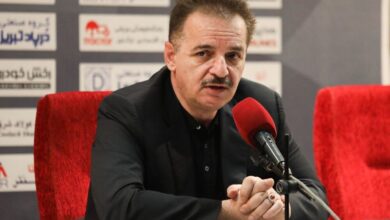 زنوزی: در فدراسیون ستاد تشکیل داده‌اند که تراکتور را بزنند