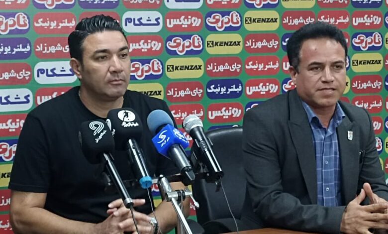 جواد نکونام: باد اجازه نداد فوتبال بازی کنیم