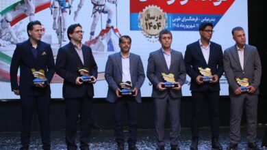 لباس جدید فولاد هرمزگان، تلفیقی از هویت خلیج‌فارس و یاد شهدای دانش‌آموز است