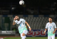بازیکن ذوب آهن: داور پنالتی ما را نگرفت