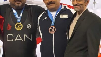 مدال برنز جهان بر گردن وزنه‌بردار کرمانی 