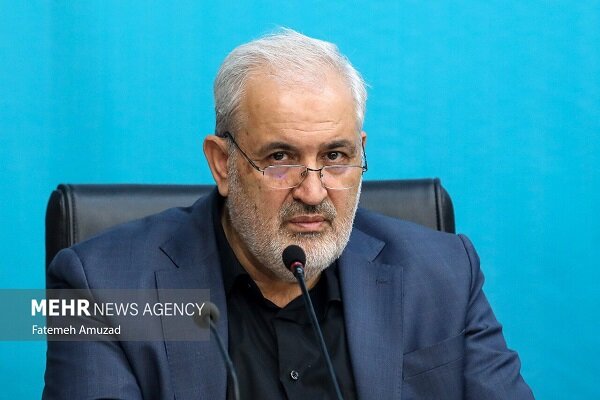 علی‌آبادی: برنامه‌ای برای افزایش عمومی قیمت برق نداریم - هشت صبح