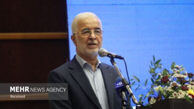 مومنی: دو سند همکاری بین ایران و آذربایجان تدوین می‌شود - هشت صبح