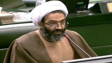 نقدعلی: ۷۲ سالگی وزیر پیشنهادی دفاع برای ما محل شبهه است - هشت صبح