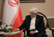 عارف: سرمایه‌گذاری بر جوانان، مسیر فتح قله‌های جهانی است - هشت صبح