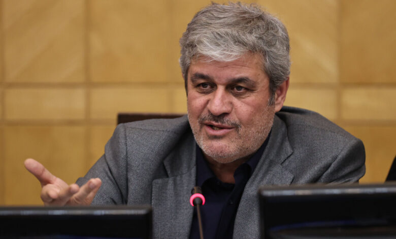 تاجگردون: حقوق ۷۵ درصد کارکنان دولت کمتر از ۳۰ میلیون تومان است - هشت صبح