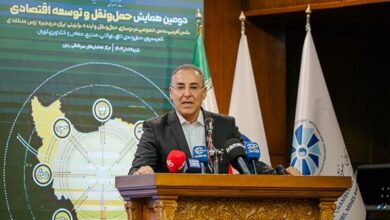 تداوم ورود ریلی کالا از چین؛ تردد مسافران در مرز ایران و پاکستان - هشت صبح