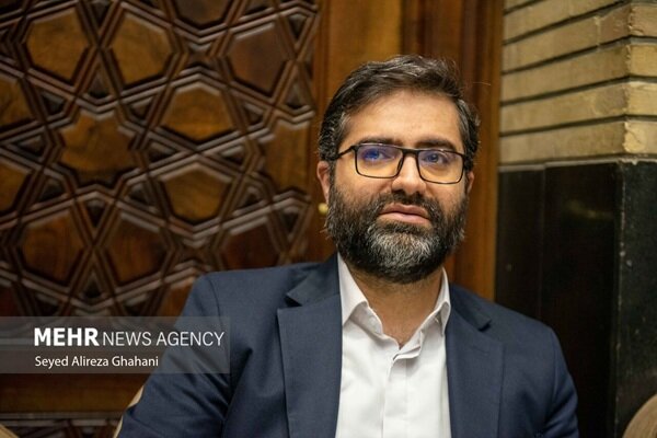 نرخ چهارم بنزین منتفی است - هشت صبح