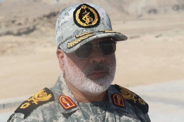 سردار کرمی:نیروی دریایی سپاه نماد بازدارندگی کشور در برابر تهدیدات است - هشت صبح