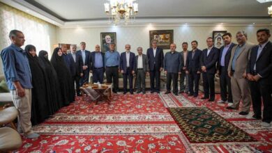 ادای احترام مدیرعامل بانک مسکن به مقام شامخ سپهبد شهید پاکپور