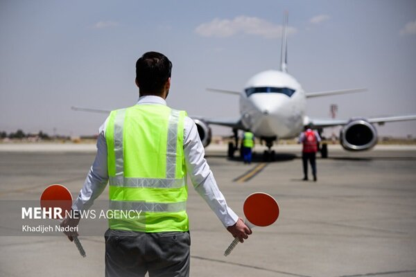 پیگیری حقوقی و دیپلماتیک برای رفع محدودیت پروازهای خارجی ایران - هشت صبح