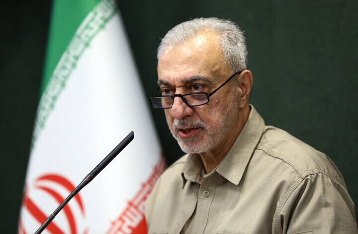 اخلاقی: ترامپ اگر بمبی بیاندازد، نیروهایش را از منطقه افقی خارج می‌کند - هشت صبح