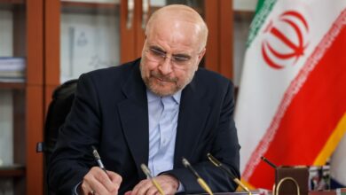 پیام تسلیت رئیس مجلس در پی درگذشت پدر شهید عبدالرحیم موسوی - هشت صبح