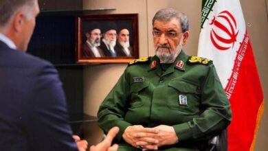  دبیر شورای‌عالی امنیت ملی: دیپلماسی ما تغییر کرده و دیگر به دیپلماسی گذشته برنمی‌گردیم / امریکا بعضی از شروط هفتگانه ما را پذیرفته‌اند و بعضی ابهاماتی وجود دارد / قاعدتاً باید ابهامات ما را برطرف کنند؛ باید ببینیم آیا می‌توانند ابهامات ما را برطرف کنند تا مراحل بعدی شروع شود یا نه / به احتمال قوی یک شورای جنگ اقتصادی تشکیل شود